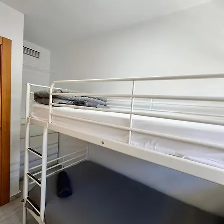 Apartment Boutique - Carlos Haya Area With Parking