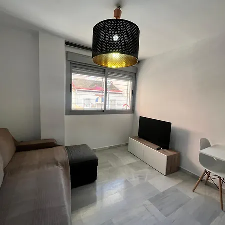 Boutique - Carlos Haya Area With Parking Lägenhet *