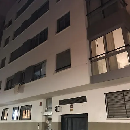 Boutique - Carlos Haya Area With Parking Malaga
